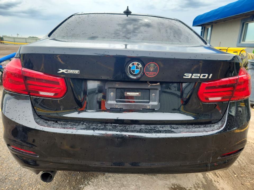 Photo 6 from auction – 2016 BMW 320 with VIN WBA8A3C53GK552113
