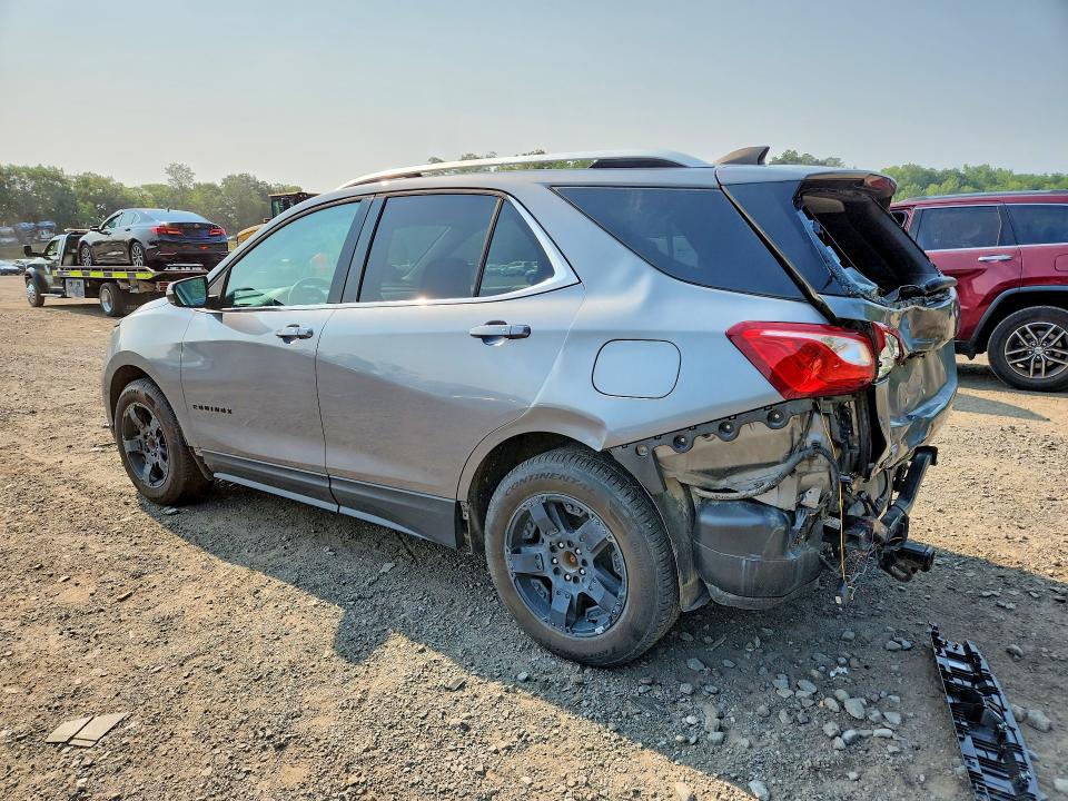 Photo 2 from auction – 2019 CHEVROLET EQUINOX with VIN 3GNAXWEU0KL152534