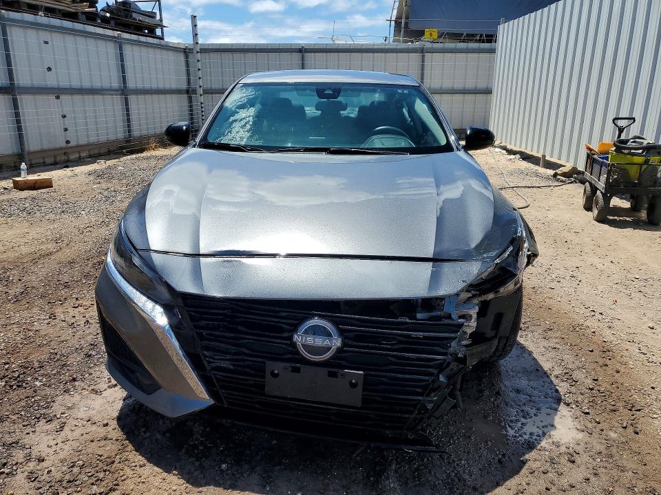 Photo 5 from auction – 2025 NISSAN ALTIMA with VIN 1N4BL4DVXSN349420