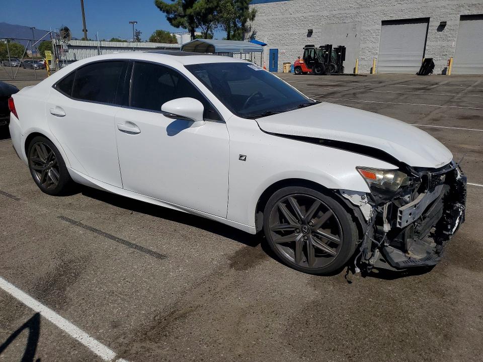 Photo 4 from auction – 2014 LEXUS IS with VIN JTHBF1D26E5016639