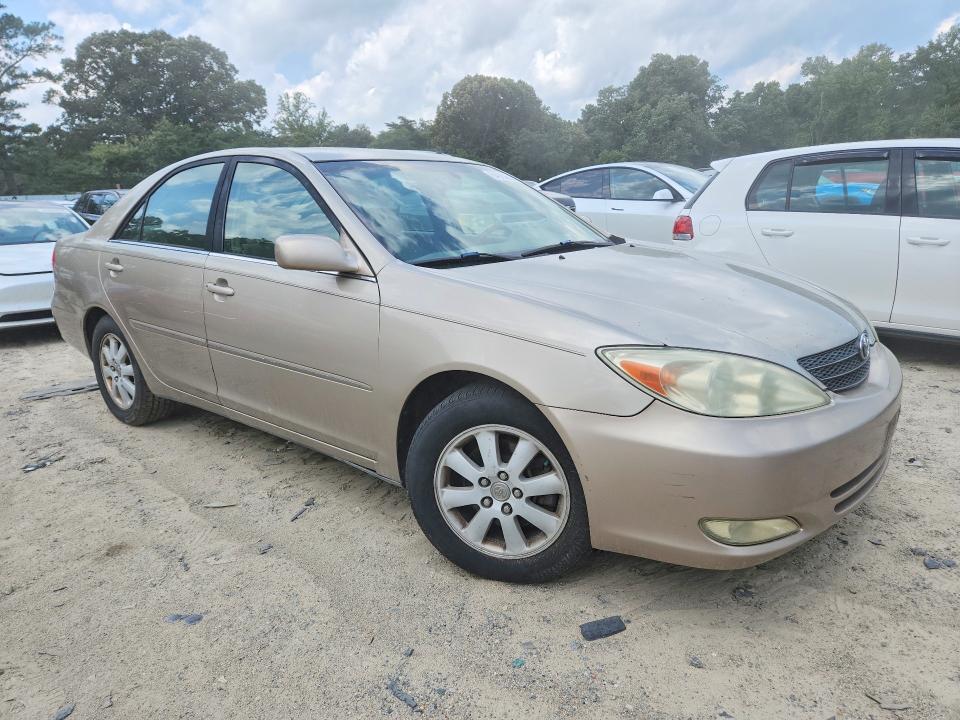 Photo 4 from auction – 2004 TOYOTA CAMRY with VIN 4T1BF30K74U574146
