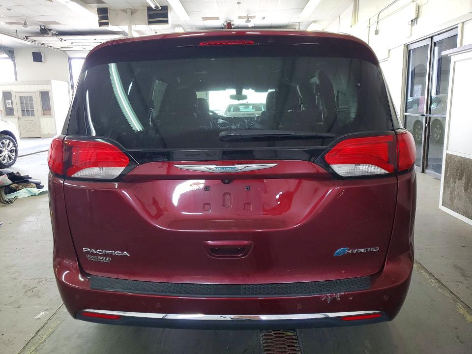 Photo 6 from auction – 2018 CHRYSLER PACIFICA with VIN 2C4RC1H75JR127002