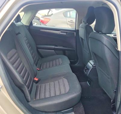 Photo 10 from auction – 2017 FORD FUSION with VIN 3FA6P0LUXHR301087