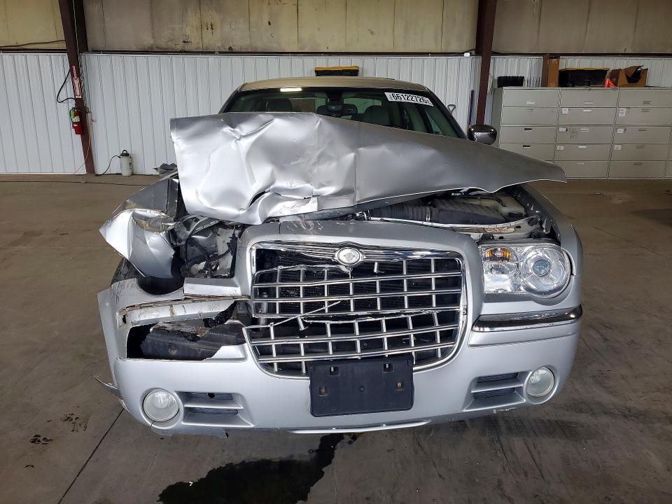 Photo 5 from auction – 2007 CHRYSLER 300C with VIN 2C3KA63H37H759603