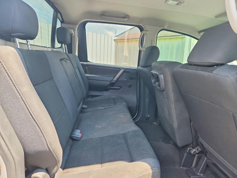 Photo 10 from auction – 2011 NISSAN TITAN with VIN 1N6BA0EK8BN311565