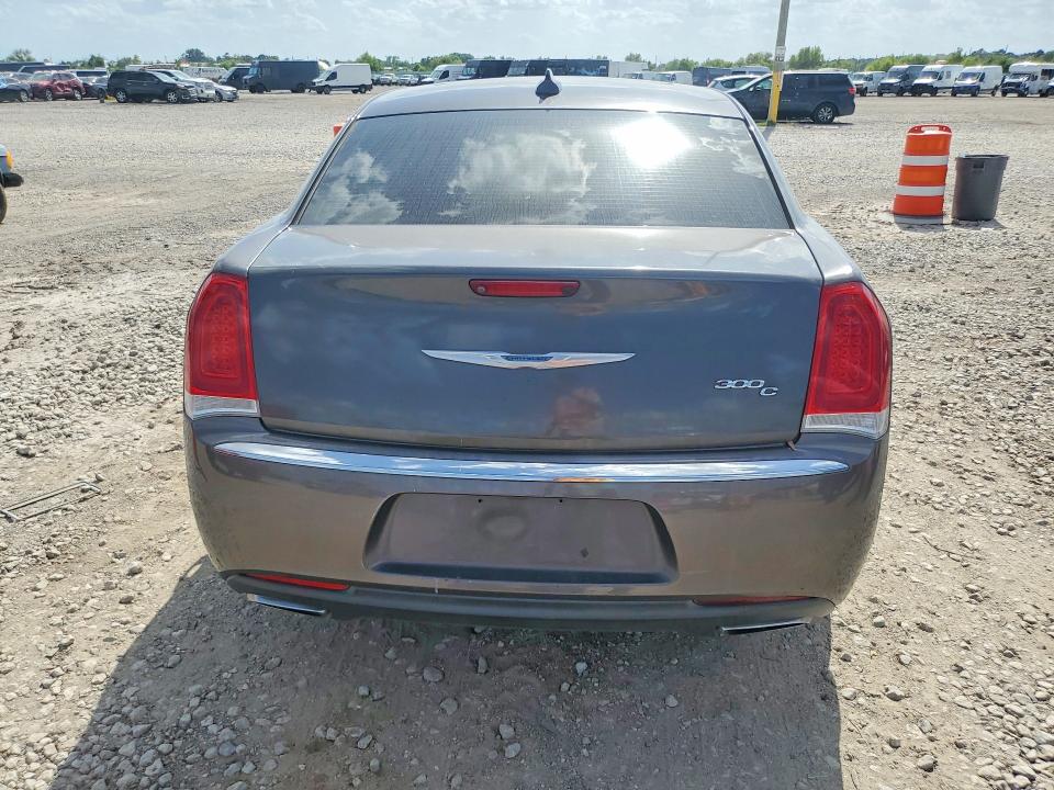 صورة رقم 6 من المزاد - 2016 CHRYSLER 300C مع VIN 2C3CCAEG9GH216732
