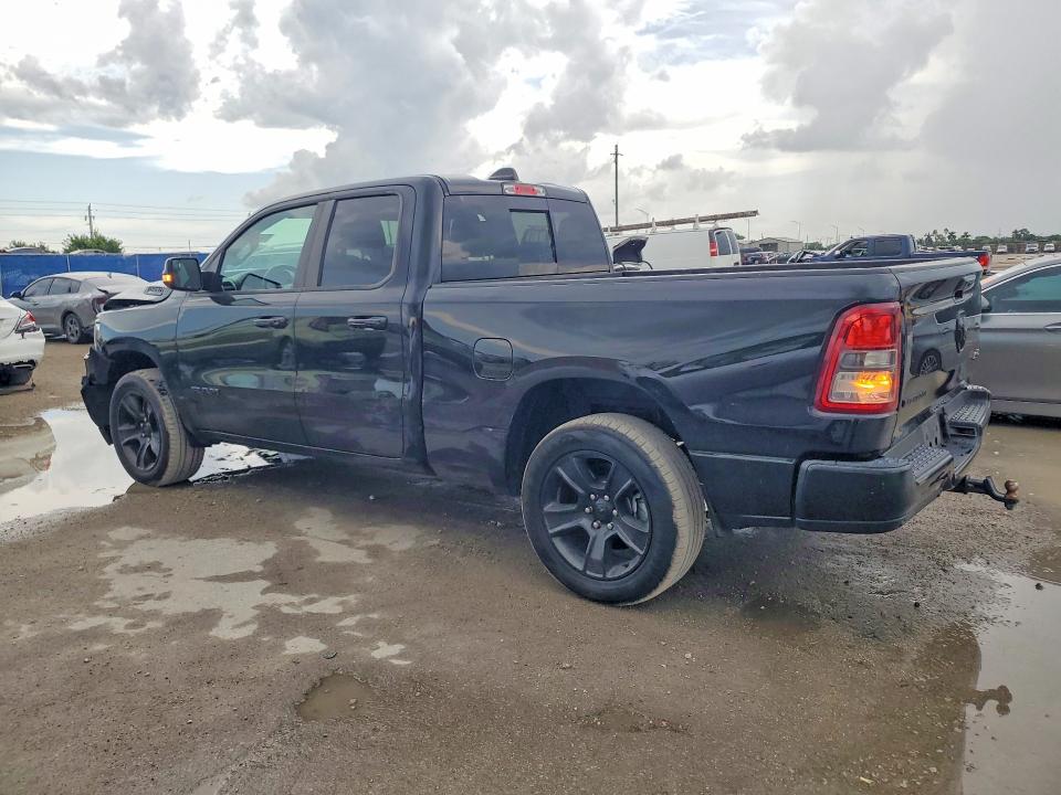 Foto 2 de la subasta – 2021 RAM 1500 con VIN 1C6RRFBG8MN606172