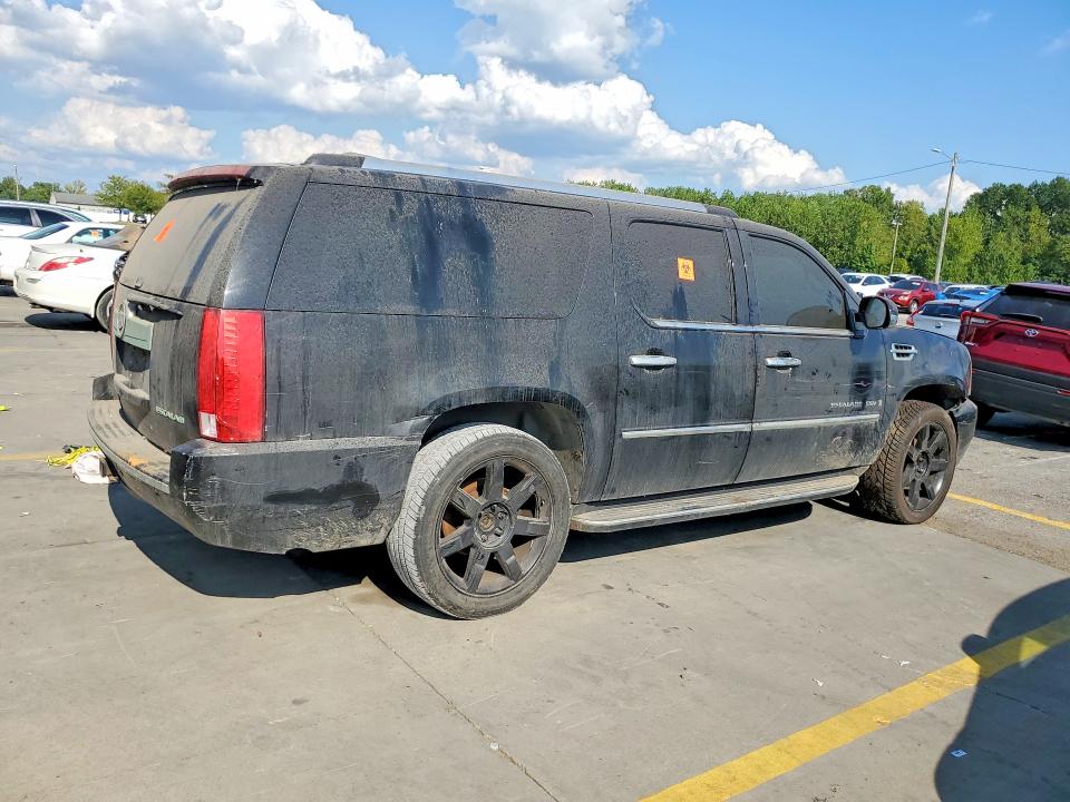 Photo 3 from auction – 2007 CADILLAC ESCALADE with VIN 1GYFK66837R387938