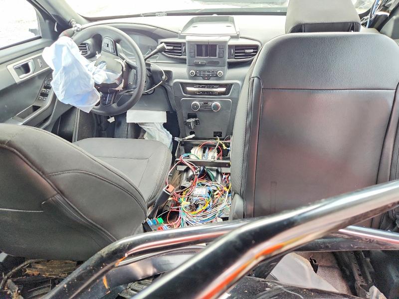 Photo 8 from auction – 2022 FORD EXPLORER with VIN 1FM5K8AB4NGA54569