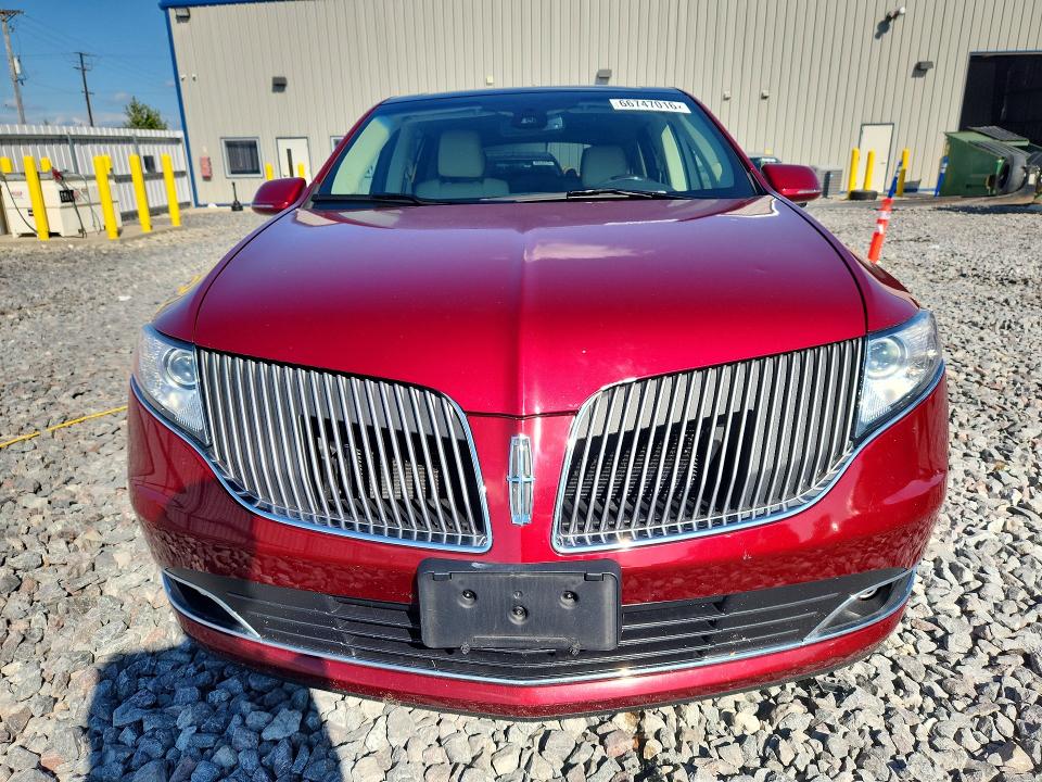 Photo 5 from auction – 2014 LINCOLN MKT with VIN 2LMHJ5AT6EBL52981