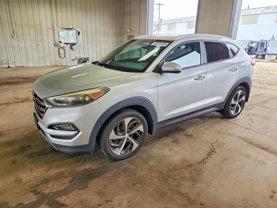 HYUNDAI TUCSON 2016 with VIN KM8J33A27GU134130 - Photo from auction