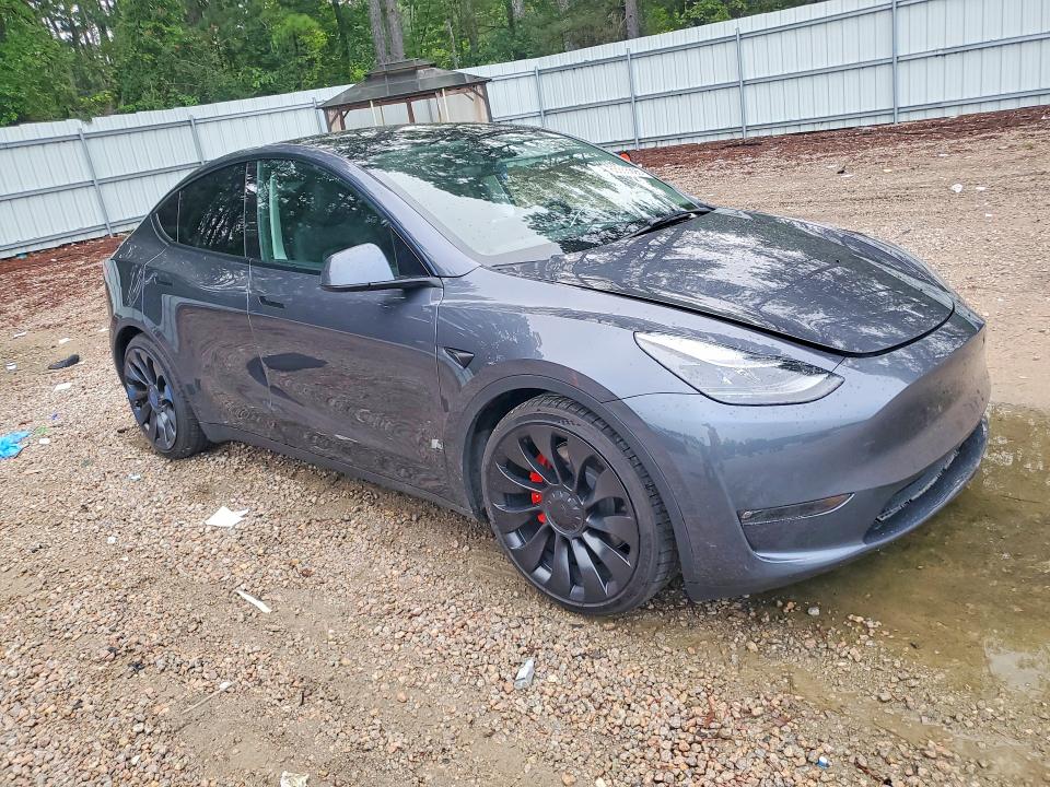 Photo 4 from auction – 2023 TESLA MODEL Y with VIN 7SAYGDEF4PF807347