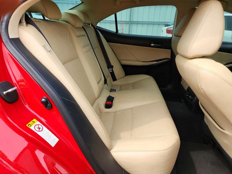 Снимка 10 от търг – 2016 LEXUS IS с VIN JTHBA1D22G5005297