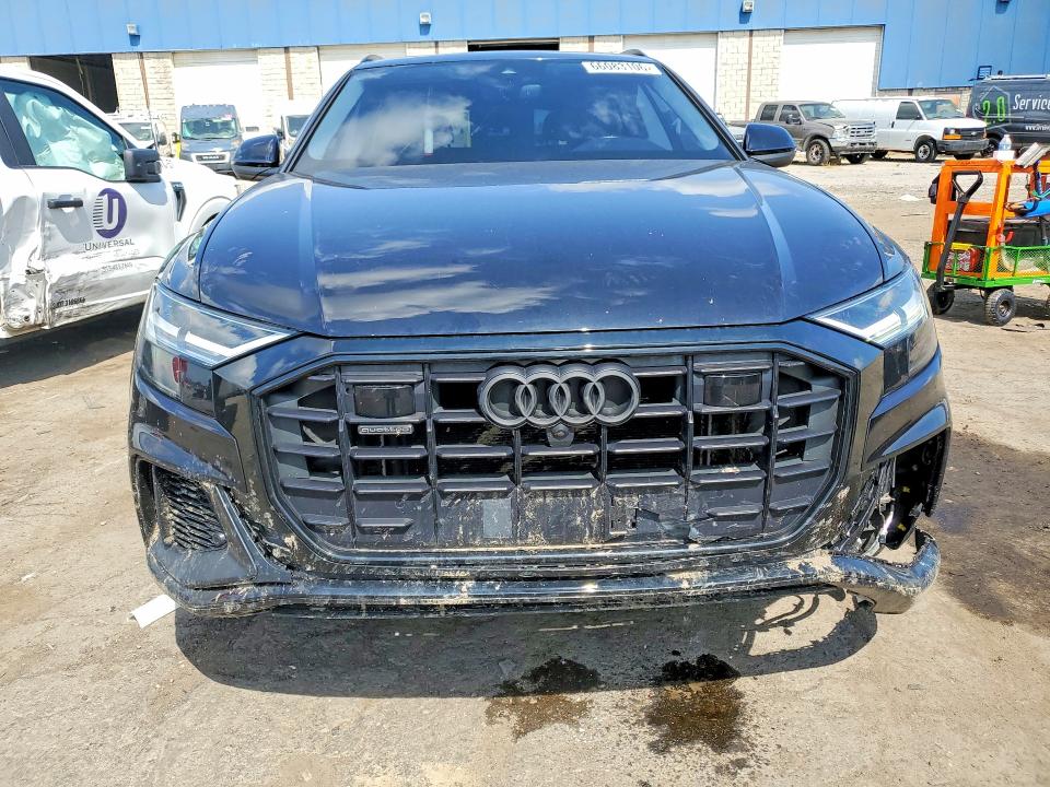 Фото 5 с аукциона – 2020 AUDI Q8 с VIN WA1EVAF15LD022466