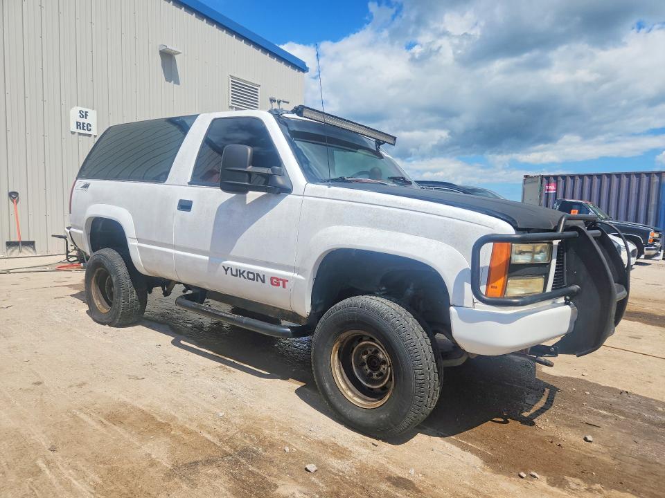 Photo 4 from auction – 1993 GMC YUKON with VIN 1GKEK18K2PJ719772