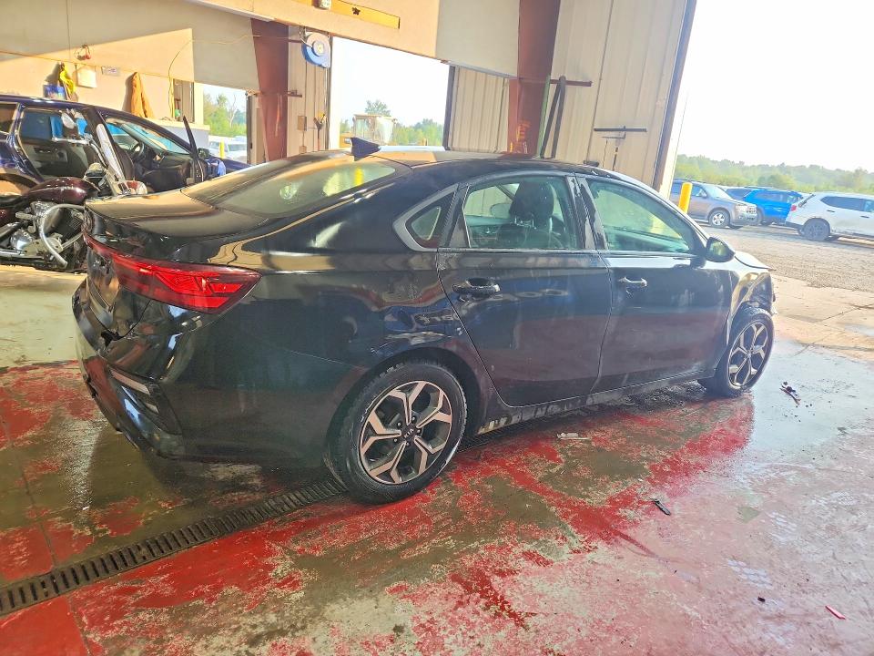 Снимка 3 от търг – 2020 KIA FORTE с VIN 3KPF24AD2LE205196
