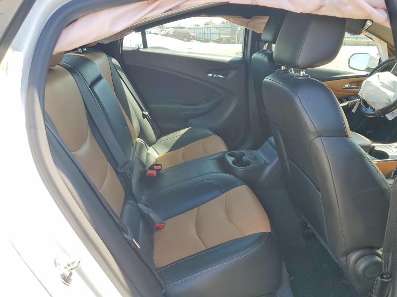 Photo 10 from auction – 2018 CHEVROLET VOLT with VIN 1G1RD6S54JU144502
