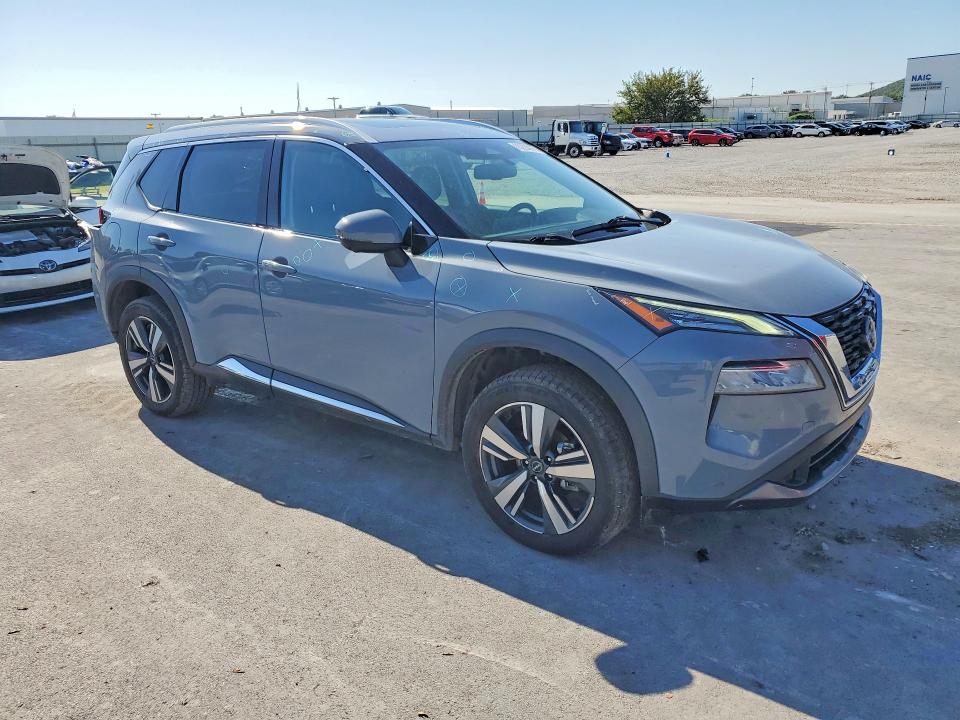 Photo 4 from auction – 2023 NISSAN ROGUE with VIN 5N1BT3CB7PC857449