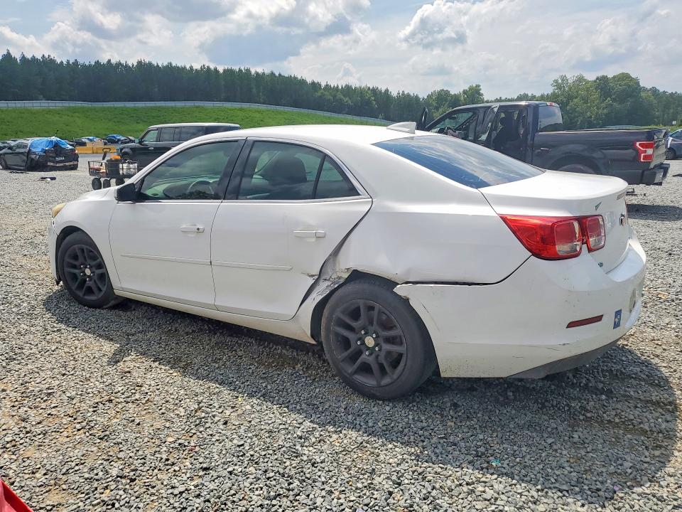 Фото 2 с аукциона – 2015 CHEVROLET MALIBU с VIN 1G11C5SL3FF201096