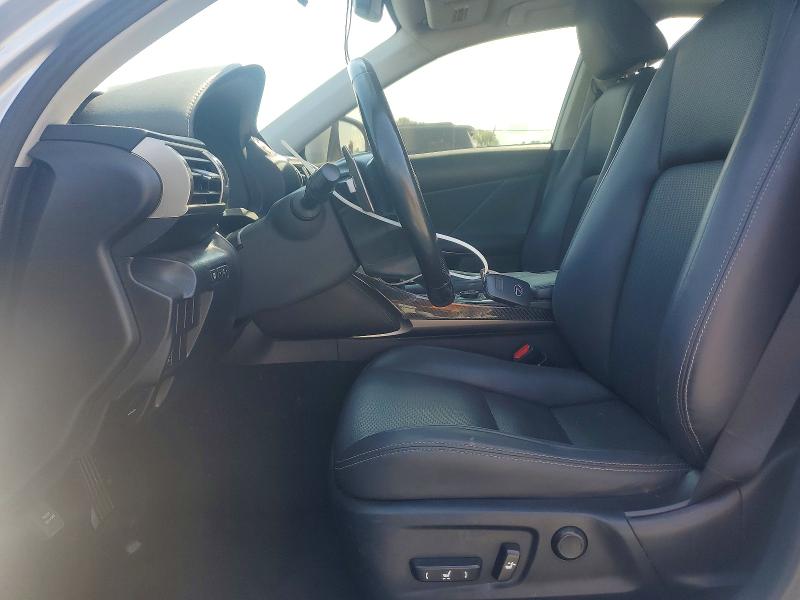 Photo 7 from auction – 2015 LEXUS IS with VIN JTHCF1D23F5028849