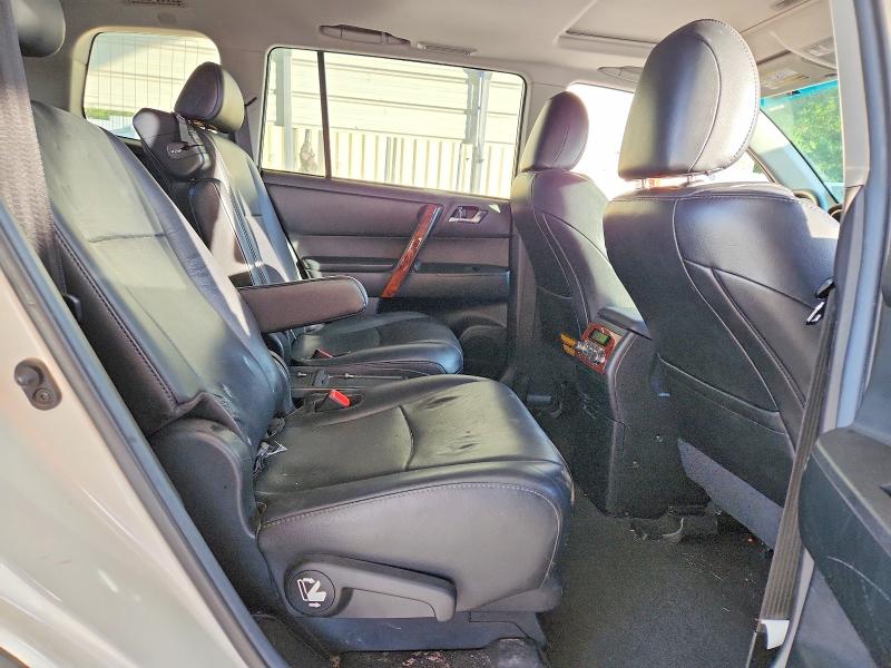 Photo 11 from auction – 2012 TOYOTA HIGHLANDER with VIN 5TDYK3EHXCS084911