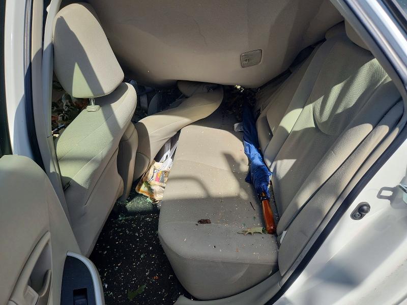 Photo 10 from auction – 2014 TOYOTA PRIUS with VIN JTDKN3DU1E0383012