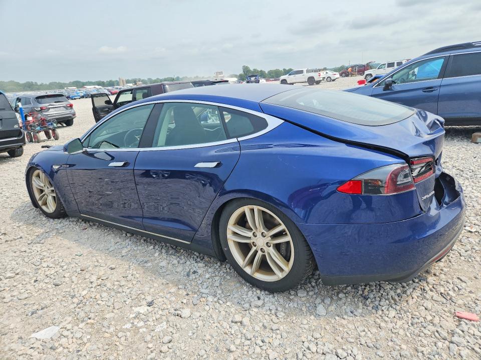 Photo 2 from auction – 2015 TESLA MODEL S with VIN 5YJSA1E25FF116147
