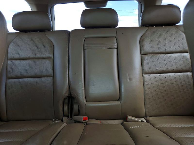 Photo 10 from auction – 2001 ACURA MDX with VIN 2HNYD18221H526043