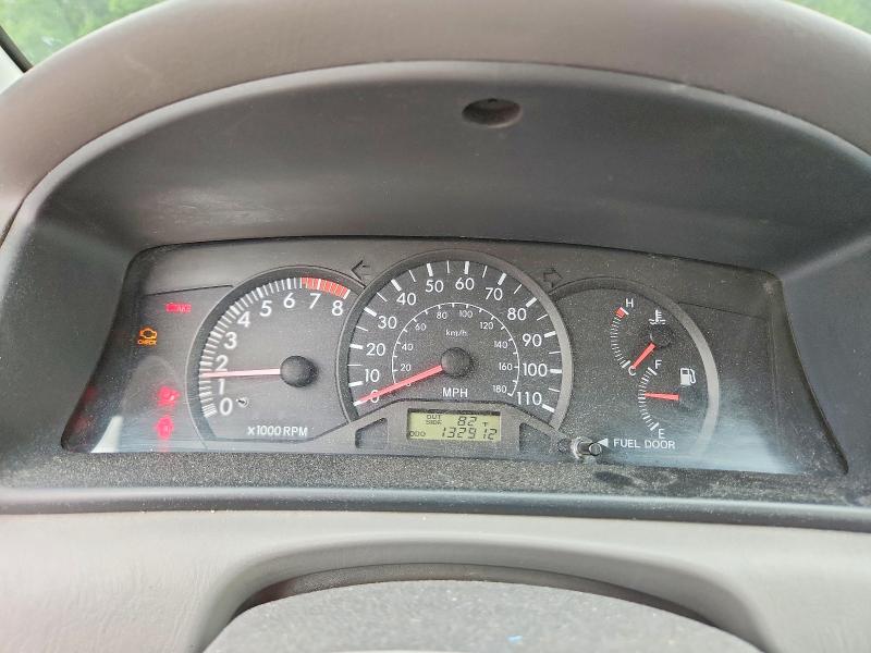 Photo 9 from auction – 2003 TOYOTA COROLLA with VIN 2T1BR32E43C142953