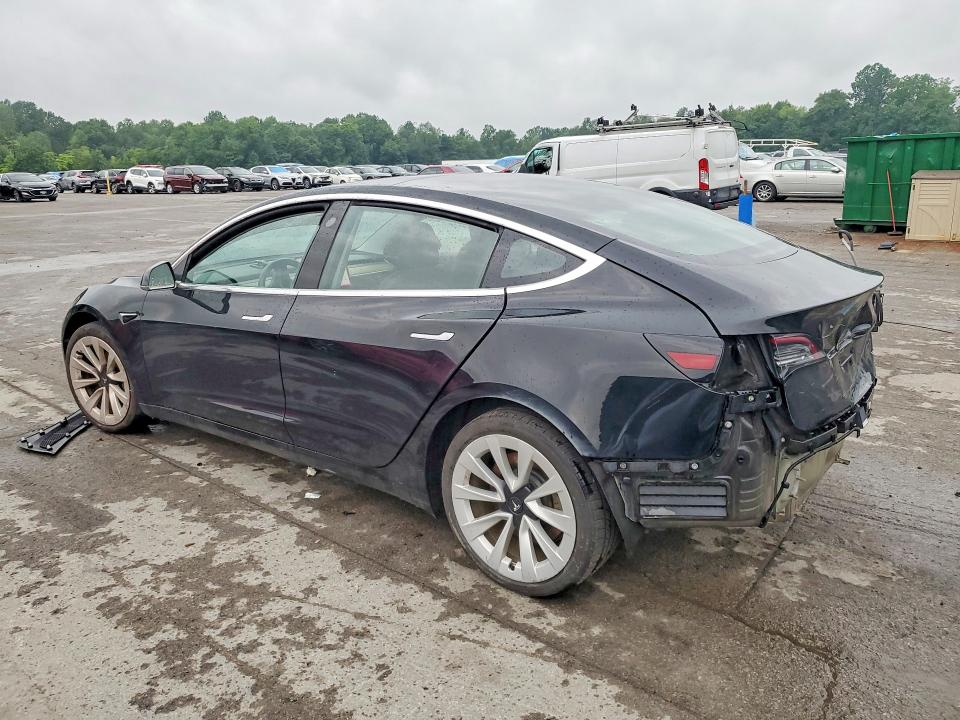 Photo 2 from auction – 2018 TESLA MODEL 3 with VIN 5YJ3E1EB2JF118746