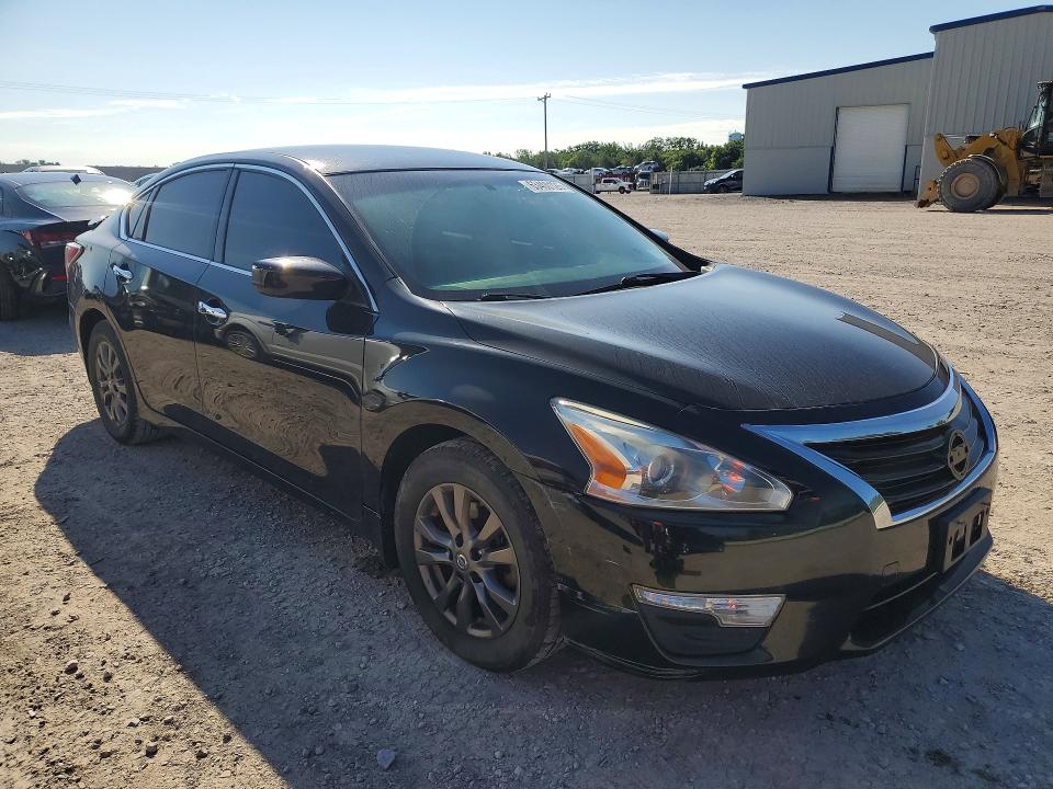 Photo 4 from auction – 2015 NISSAN ALTIMA with VIN 1N4AL3AP6FC497979