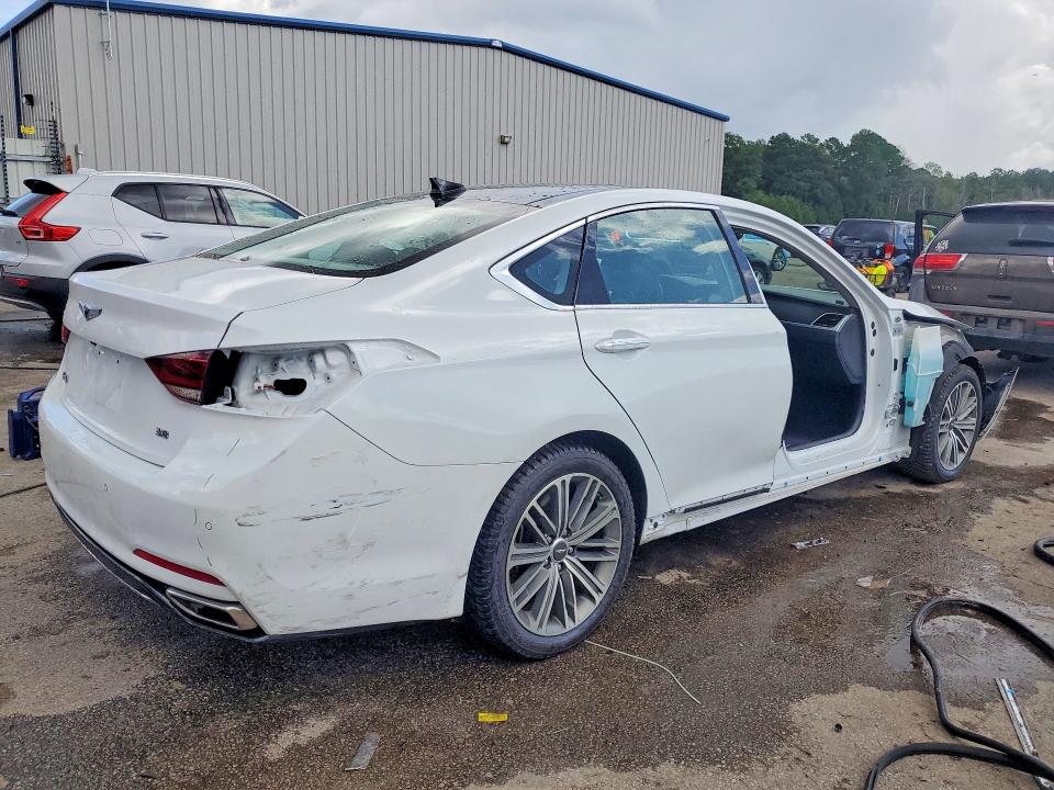 Photo 3 from auction – 2019 GENESIS G80 with VIN KMTFN4JE7KU309474