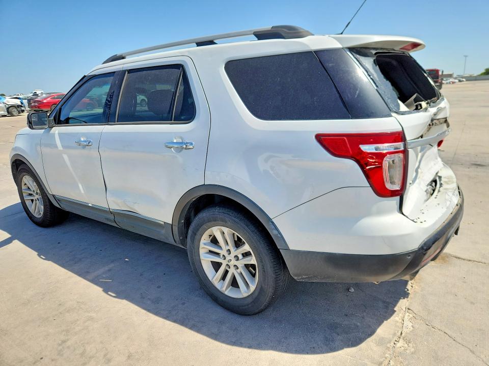 Photo 2 from auction – 2013 FORD EXPLORER with VIN 1FM5K7D87DGC52510