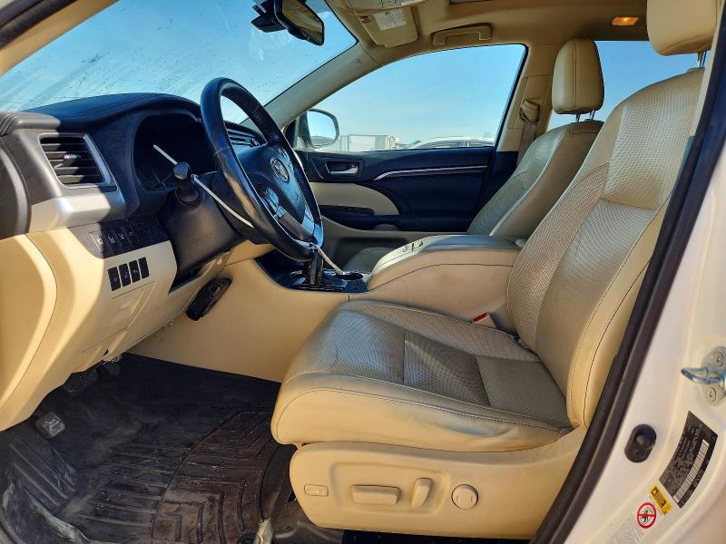 Photo 7 from auction – 2015 TOYOTA HIGHLANDER with VIN 5TDDKRFH5FS100789