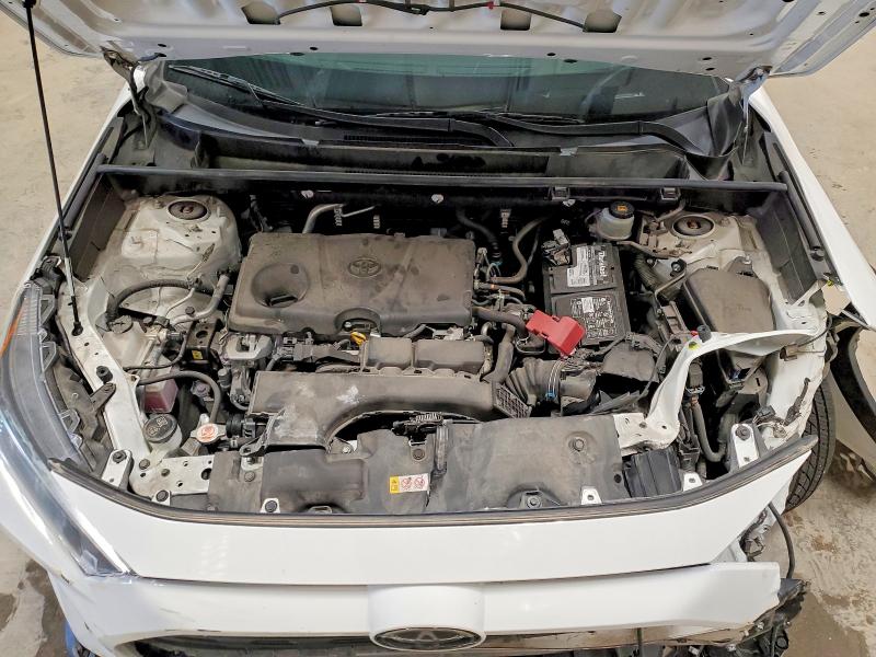 Photo 12 from auction – 2019 TOYOTA RAV4 with VIN JTMF1RFV4KD019029