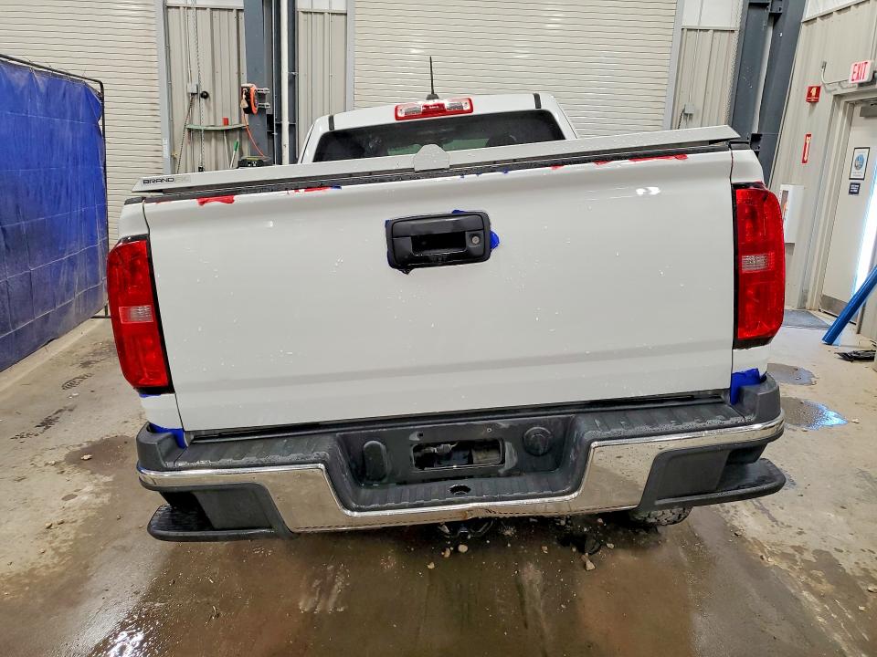 Photo 6 from auction – 2019 CHEVROLET COLORADO with VIN 1GCHSBEA6K1154462