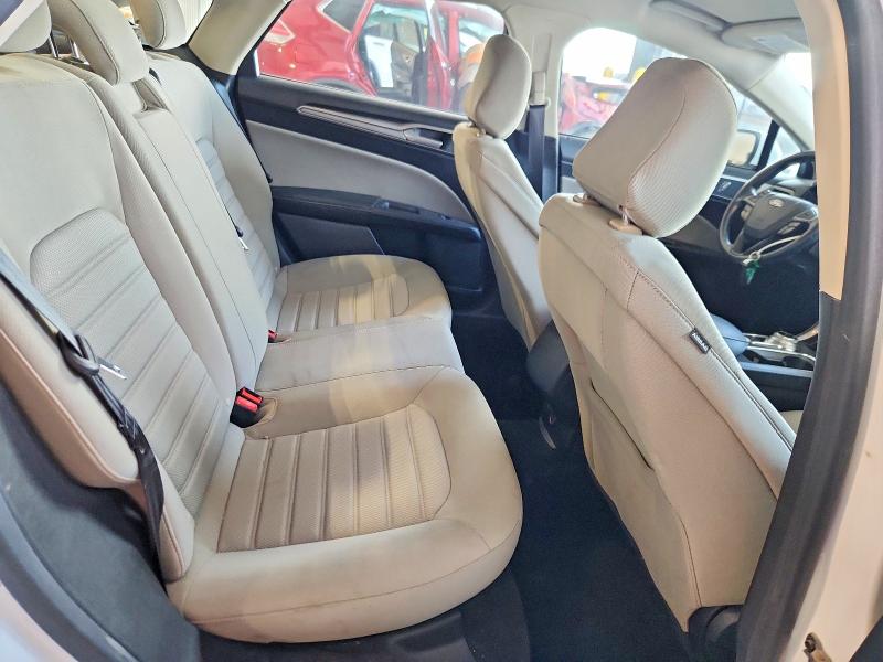 Photo 10 from auction – 2020 FORD FUSION with VIN 3FA6P0G75LR118869
