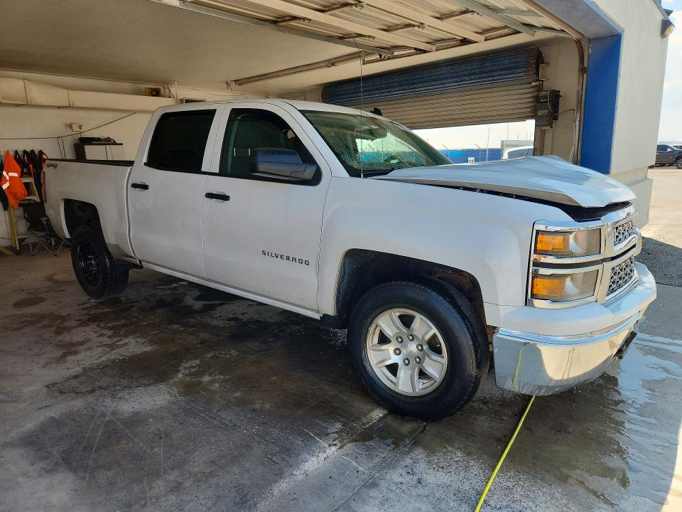 Photo 4 from auction – 2014 CHEVROLET SILVERADO with VIN 3GCUKREC5EG372942