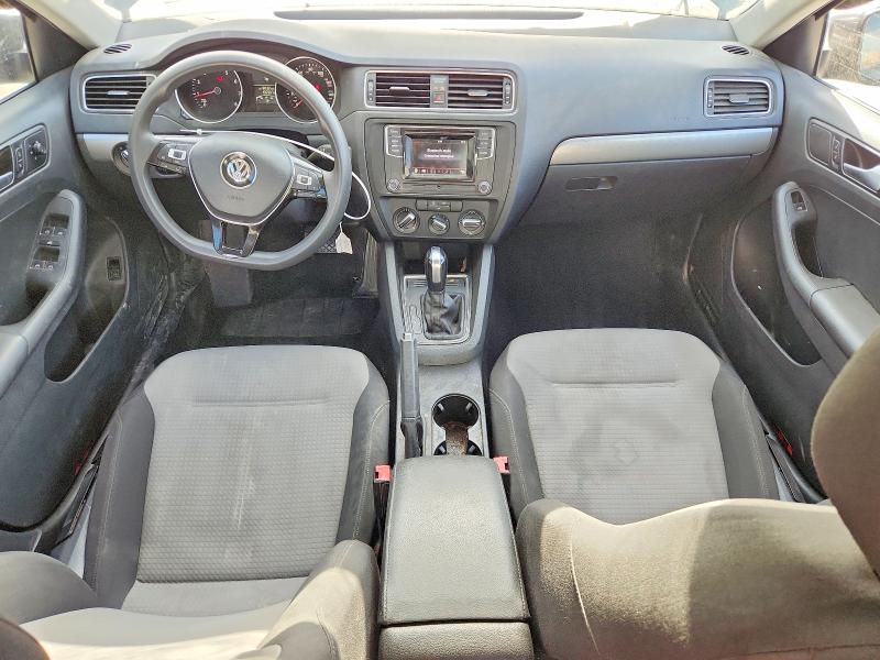 Photo 8 from auction – 2018 VOLKSWAGEN JETTA with VIN 3VW2B7AJ9JM215312