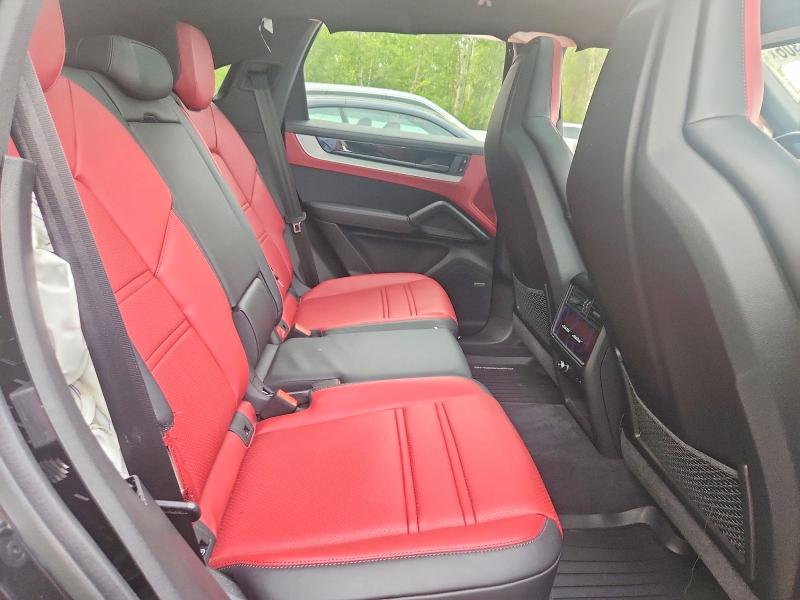 Photo 11 from auction – 2024 PORSCHE CAYENNE with VIN WP1AL2AY2RDA33629
