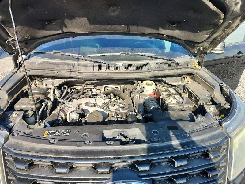 Photo 11 from auction – 2016 FORD EXPLORER with VIN 1FM5K8GT1GGC04267