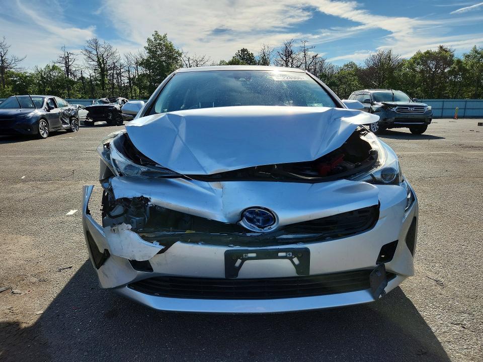 Photo 5 from auction – 2018 TOYOTA PRIUS with VIN JTDKBRFUXJ3604351