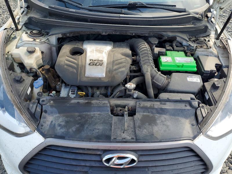 Photo 11 from auction – 2016 HYUNDAI VELOSTER with VIN KMHTC6AEXGU265671