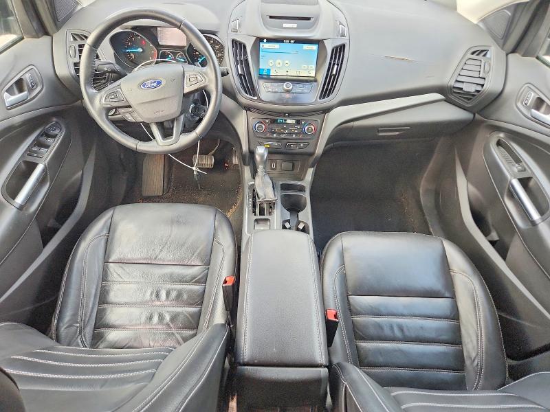 Photo 8 from auction – 2017 FORD ESCAPE with VIN 1FMCU9G99HUD80661
