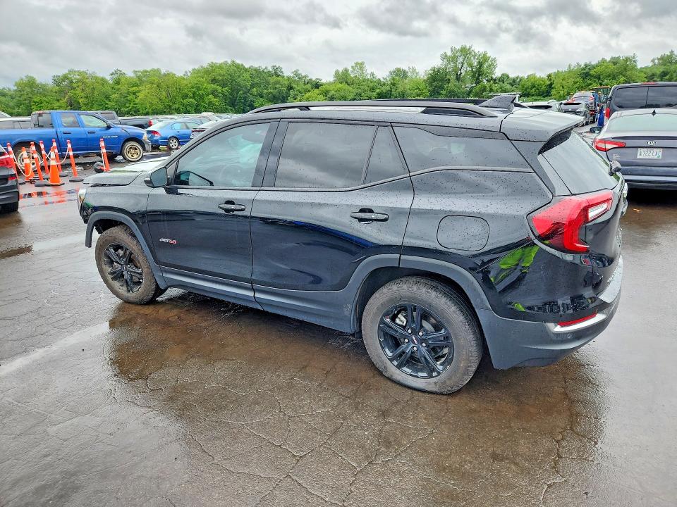 Photo 2 from auction – 2023 GMC TERRAIN with VIN 3GKALYEGXPL224765