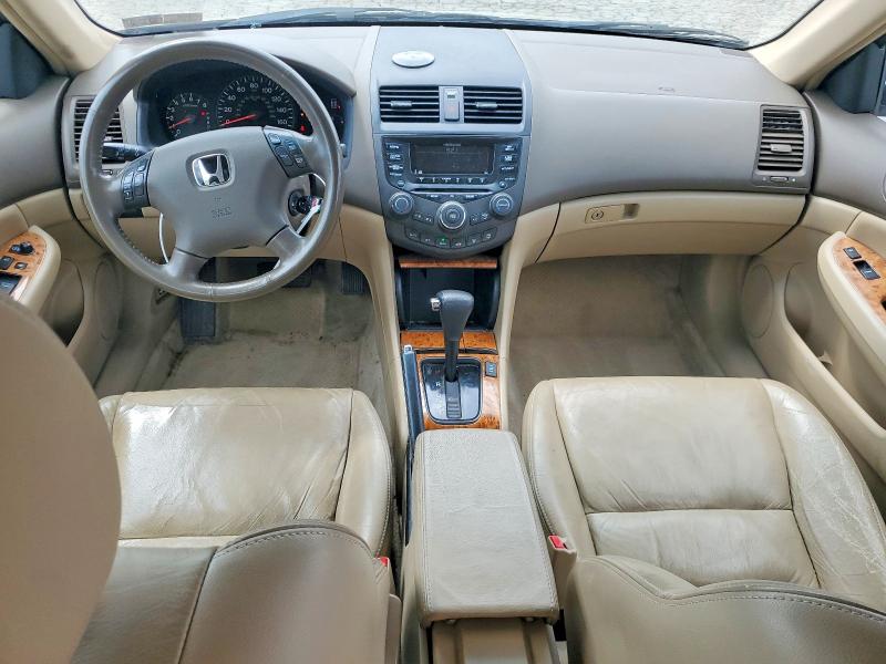 Photo 8 from auction – 2004 HONDA ACCORD with VIN 1HGCM56814A086836