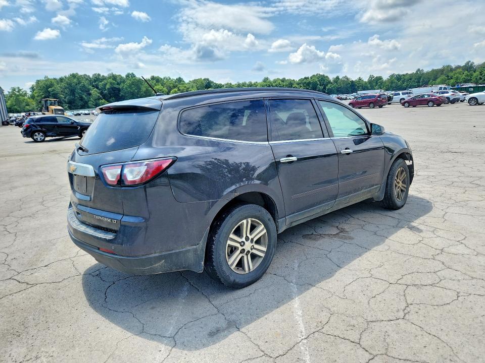 Photo 3 from auction – 2015 CHEVROLET TRAVERSE with VIN 1GNKRHKD7FJ163154