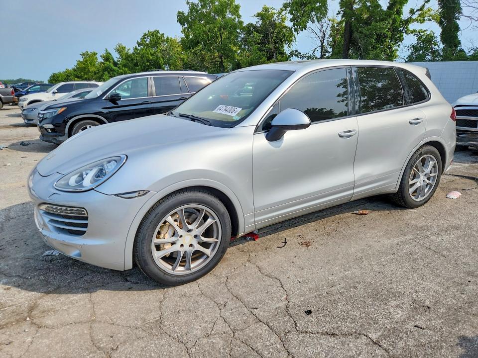 PORSCHE CAYENNE 2012 with VIN WP1AA2A2XCLA07214 - Photo from auction