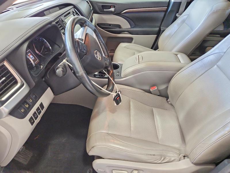 Photo 7 from auction – 2015 TOYOTA HIGHLANDER with VIN 5TDDKRFH4FS151653