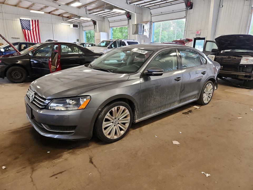 VOLKSWAGEN PASSAT 2014 with VIN 1VWAP7A31EC025543 - Photo from auction